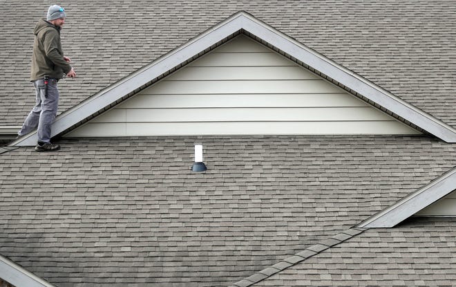 Jeff Wippich, owner of Encompass Home Inspections, inspects a property that is for sale on Friday, February 2, 2024 in Neenah, Wis.
Wm. Glasheen USA TODAY NETWORK-Wisconsin